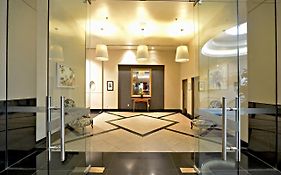 Modern One Bedroom Apartment Auckland City Centre